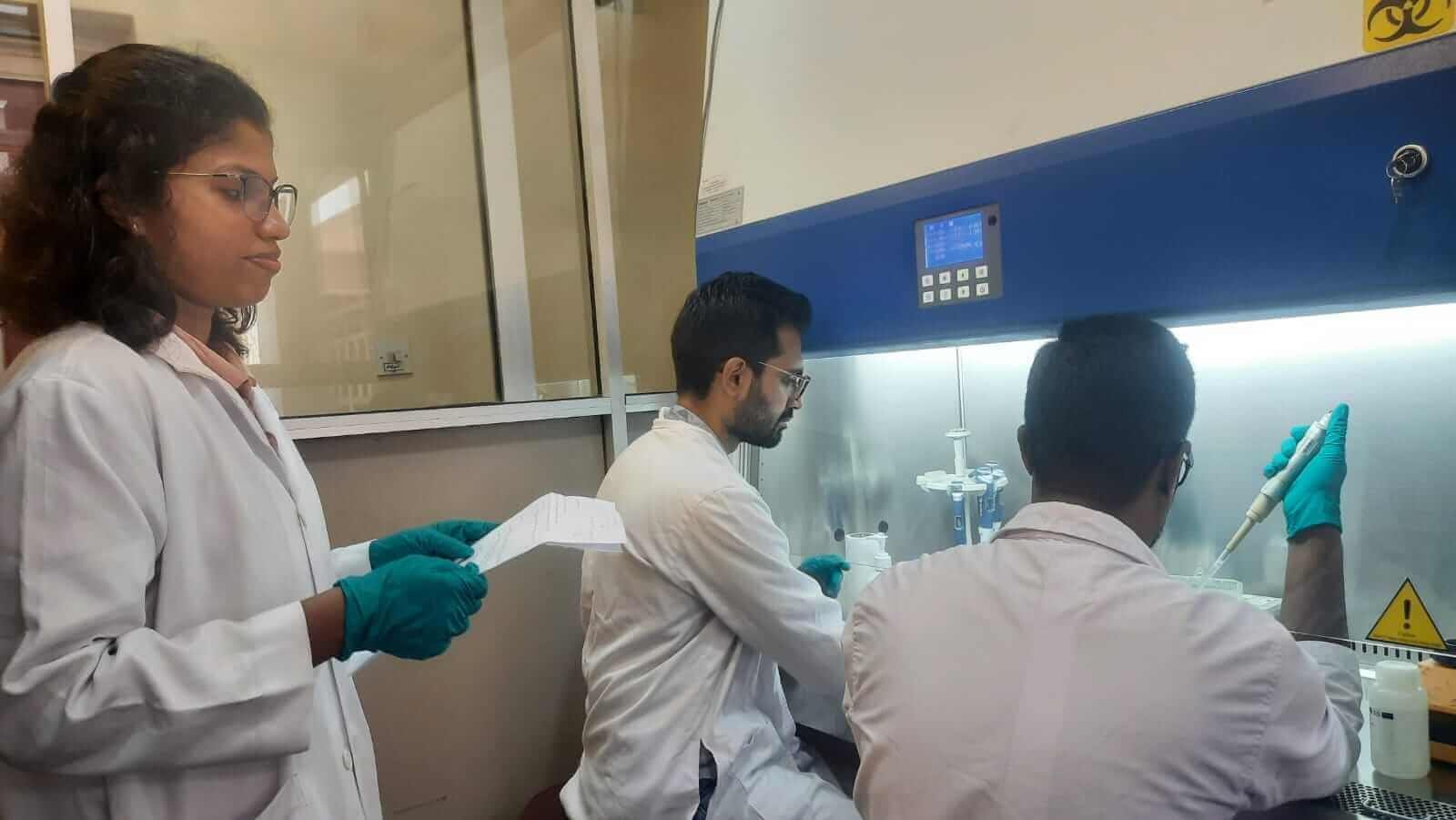 Prof Ashley St. John and Mr. Sidharth Malhotra’s visit to the Ruhuna-Duke Centre for infectious Diseases image 1